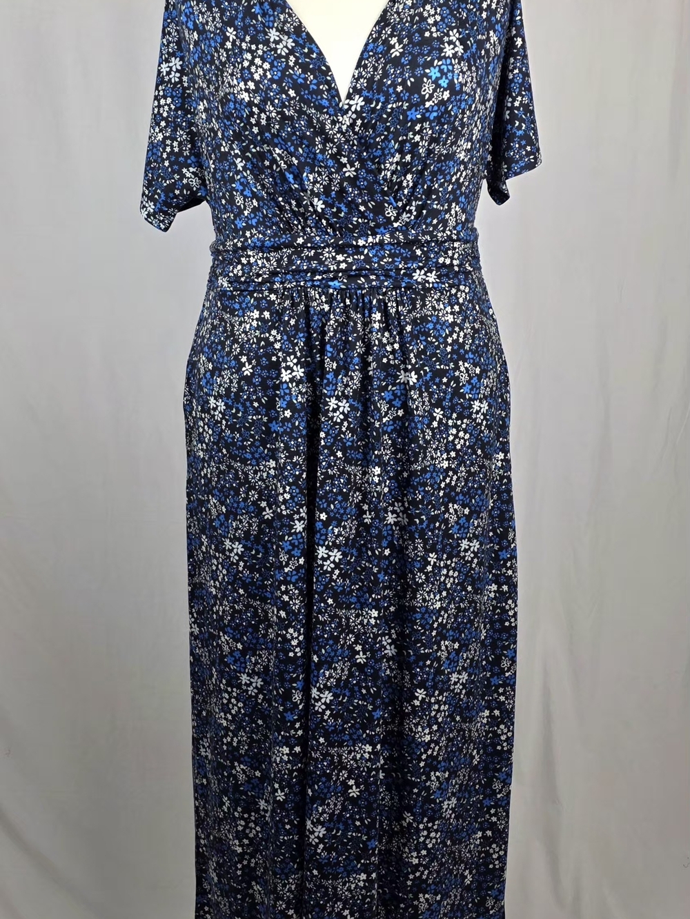 Women's Navy Blue Floral Maxi Dress - Classic V-Neck Wrap Size 16 XL NWT
